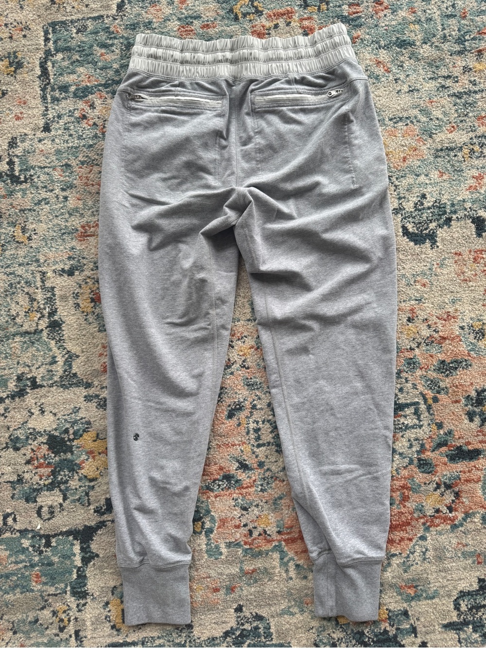 Lululemon Happy Yin Year Joggers
Size 8 - Picture 3 of 7